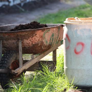 Wheelbarrow & container