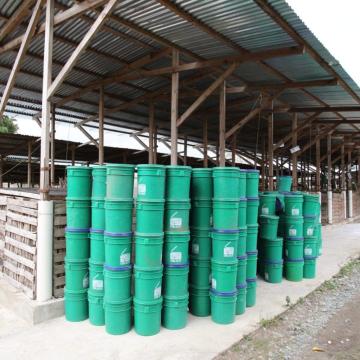 Containers at Mouch
